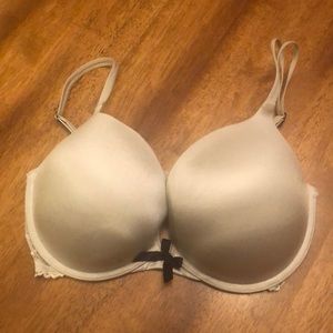 Victoria’s Secret Very Sexy push up Bra
